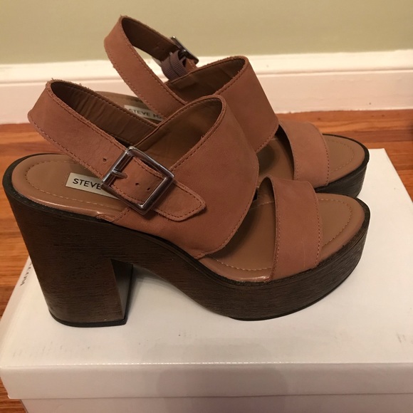 Steve Madden Platform Heels - Picture 2 of 4